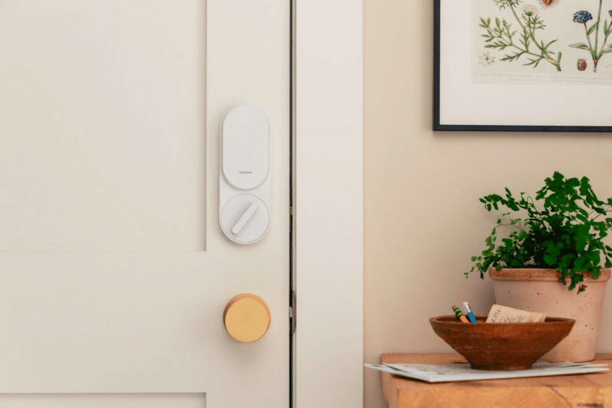 What Smart Locks Work with Simplisafe_