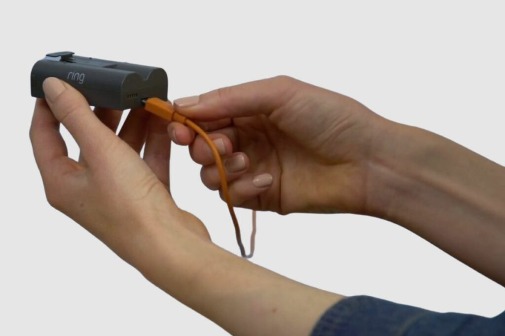 How do I know if my Ring Stick Up Cam battery is dying_